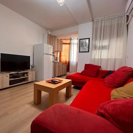 Alea1 Apartment ティラナ エクステリア 写真